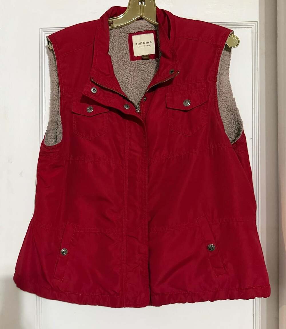 Sonoma Life + Style Red Sherpa Lined Puff Vest Size XL